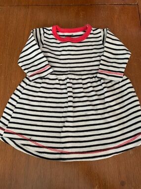 🍊5/$25 Organic Black & White Striped Kids Dress with Pink Accents size 0-3m